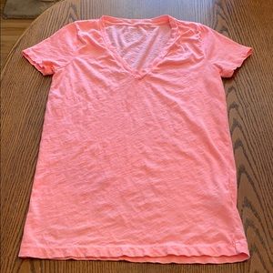 JCrew vibrant pink vneck T-shirt size small